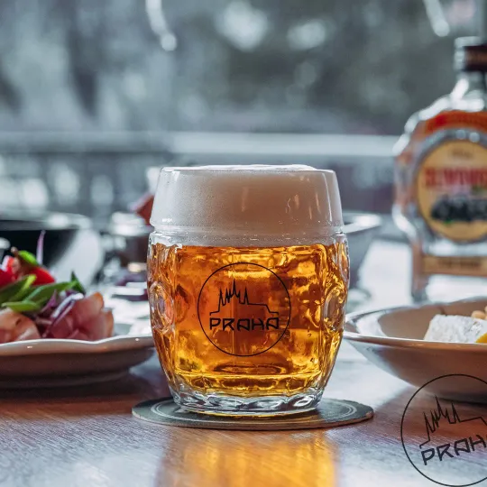 Пиво в ресторане Praha